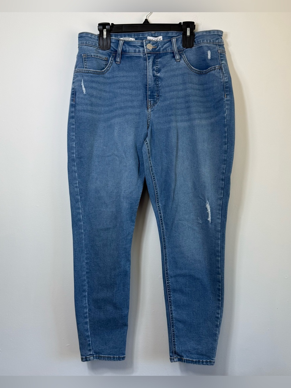 AVA & VIV High Rise Distressed Skinny Jeans Size 17 Medium Wash Denim